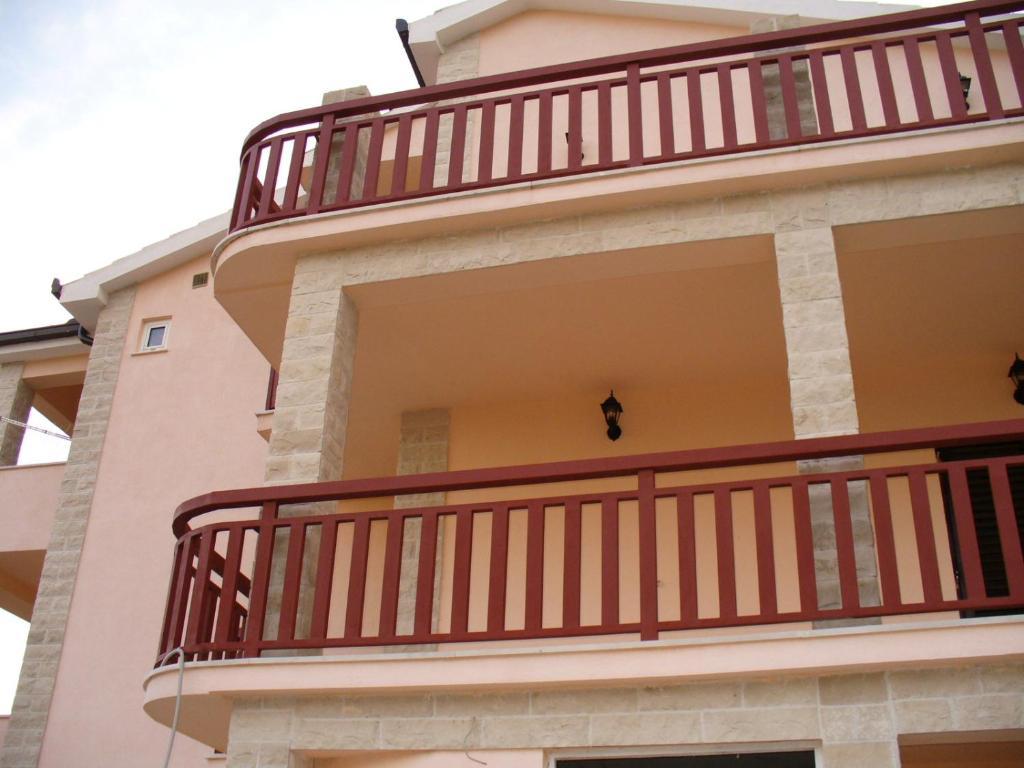 Apartments Andrea Podstrana Zimmer foto